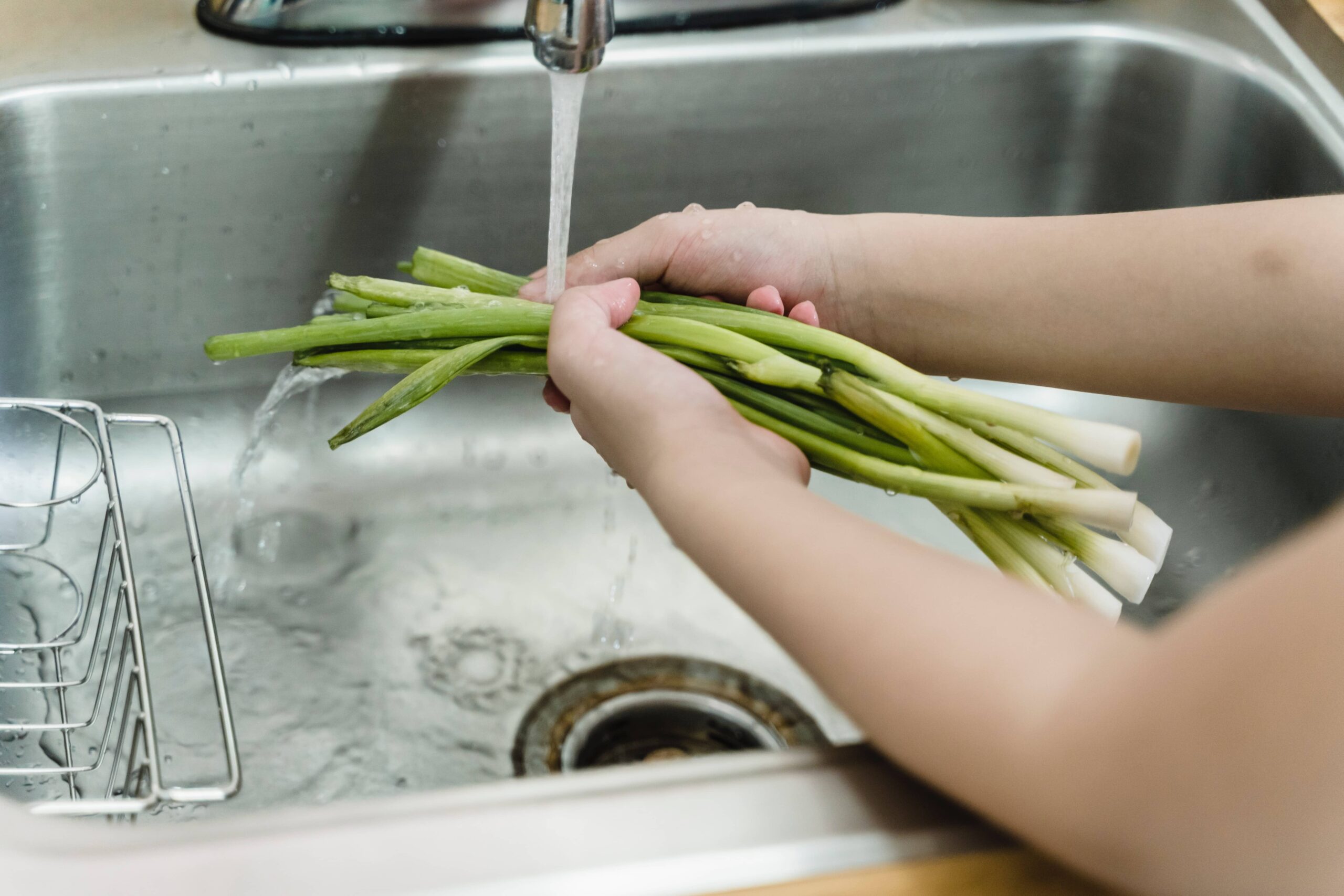 The Relationship Between Personal Hygiene and Food Safety